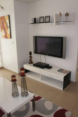 Metric, Área Metropolitana