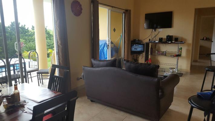 El Valle Village, San Carlos