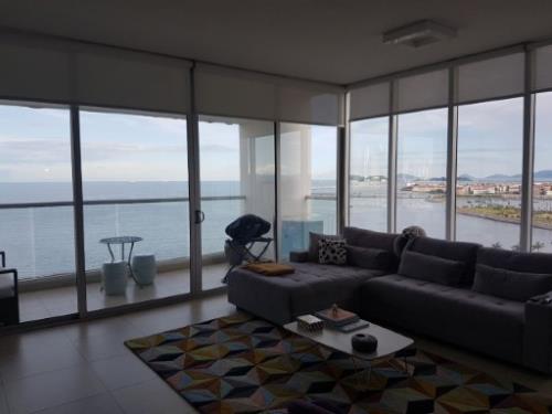 Rivage, Avenida Balboa