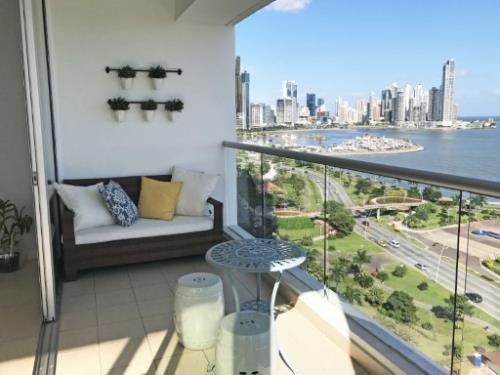 Rivage, Avenida Balboa