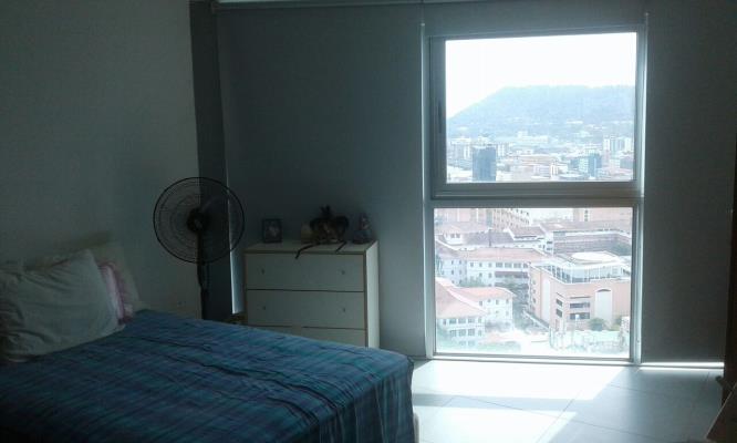 Yacht Club, Área Metropolitana