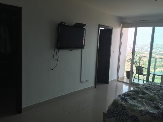 Latitude, Costa del Este