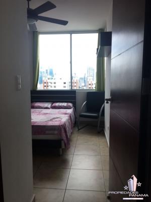 44 & PARK, Bella Vista