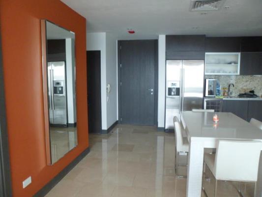 Trump Tower, Área Metropolitana