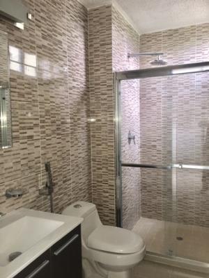 Altamira Gardens, Santa Clara