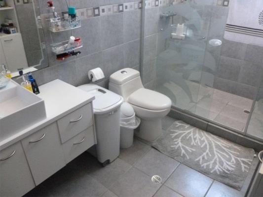 Costa Esmeralda, Juan Diaz