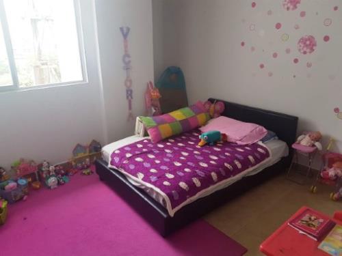 The One Tower , apartamento