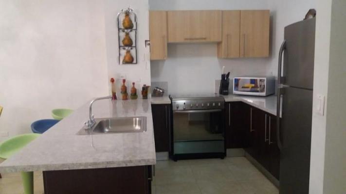 H2O on the ocean, apartamento