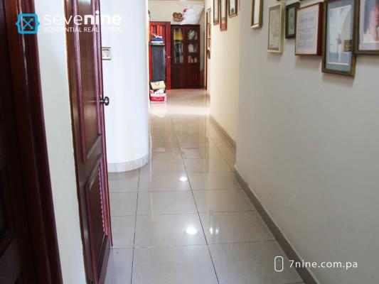 Golden Palace, Área Metropolitana