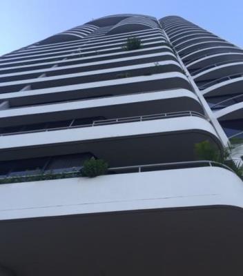 La ensenada, Avenida Balboa