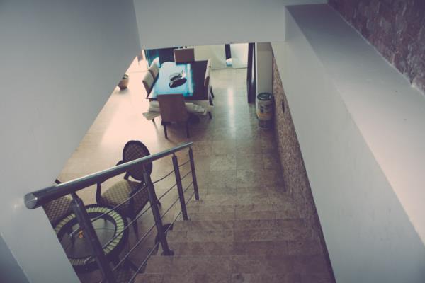 Sky Residences, Metropolitan Area