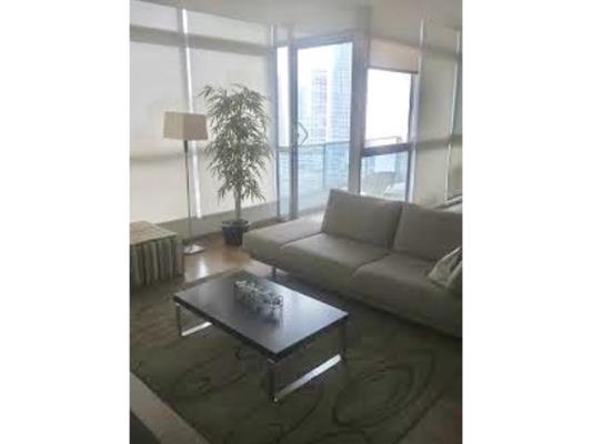 Bayfront  Tower, apartamento