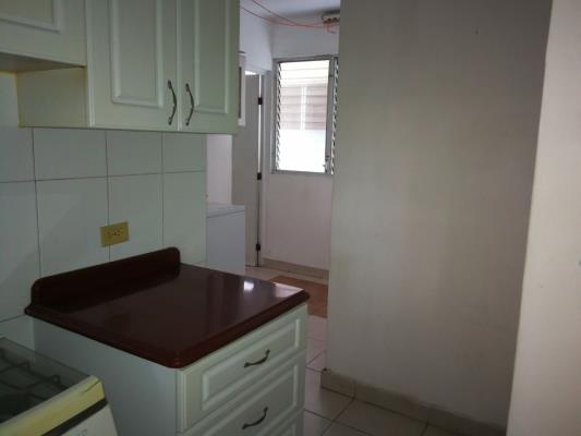 Torre Capri, apartment