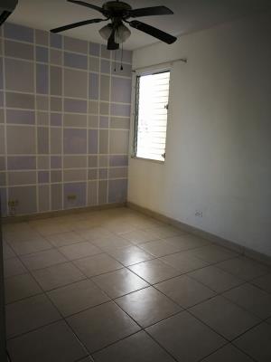 Torre Capri, apartment