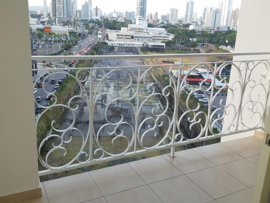 Pacific Blue, apartamento