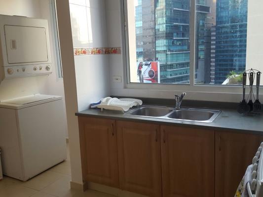 Pacific Blue, Área Metropolitana