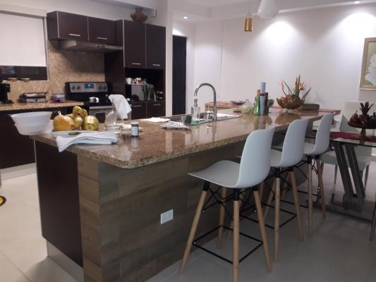 Embassy Club Courtyard, Apartamento en venta en Ancón | Embassy Club Courtyard -  P685223