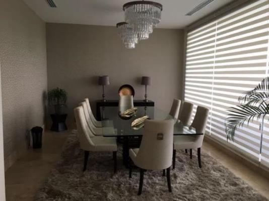 Santa Maria Golf, casa