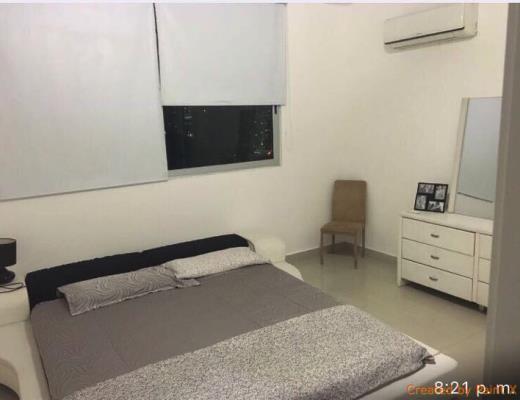 Astoria , El Cangrejo