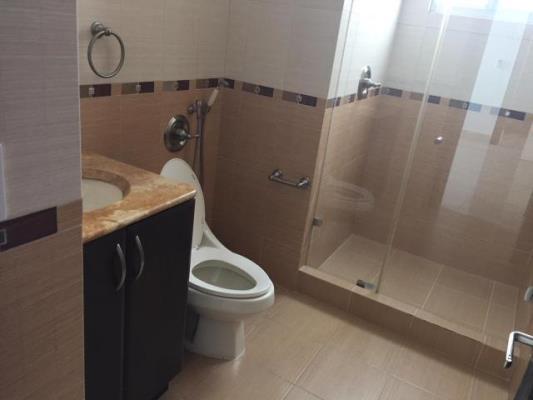 Ocean Two, Costa del Este