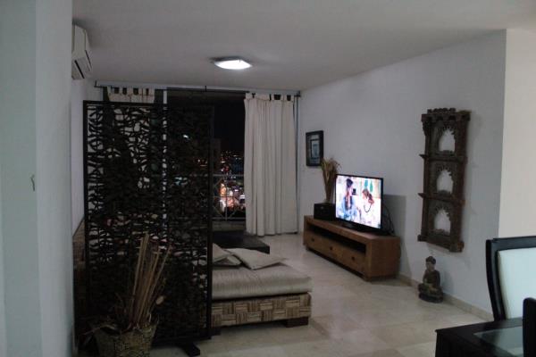 Costa Pacifica, apartamento