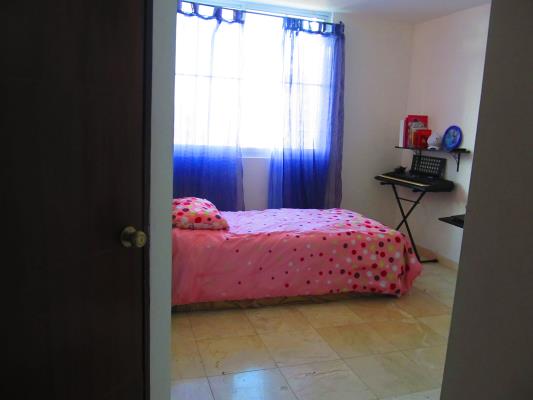 Costa Pacifica, Área Metropolitana