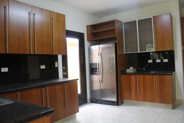 , Casa en alquiler en Costa del Este | P1363964