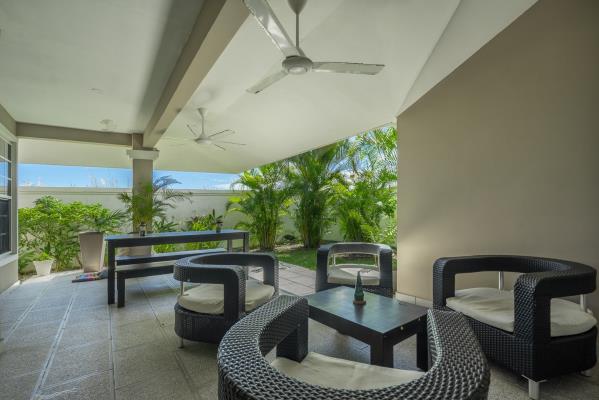 Villa Valencia, Juan Diaz