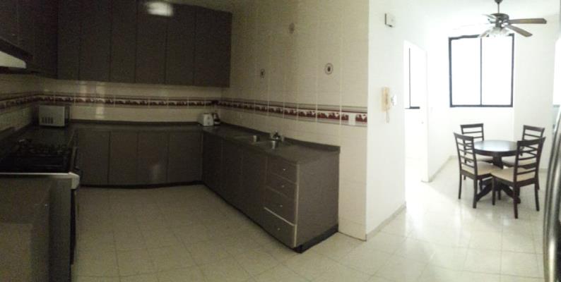 Los Delfines, apartamento