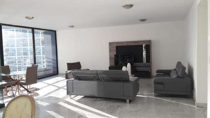 Los Delfines, Apartamento en alquiler en Avenida Balboa | Los Delfines -  P1637811