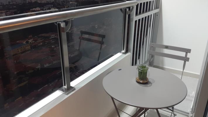 , Amelia Denis De Icaza