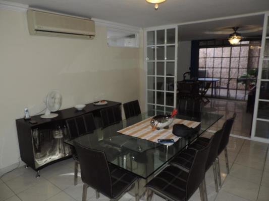 , Casa en venta en El Cangrejo | P1657033