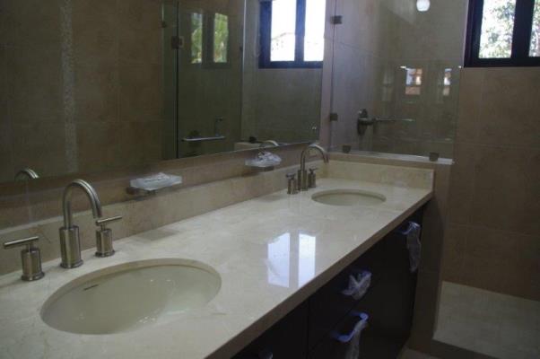 Embassy Club Garden, Panamá