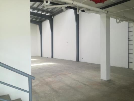 , Terreno en alquiler en Parque Lefevre | P1671194