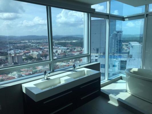 , Apartamento en alquiler en Avenida Balboa | P1675093