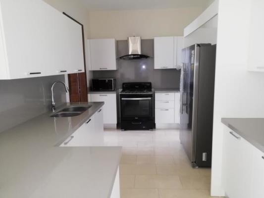 , Apartamento en alquiler en Santa Maria | P1676262