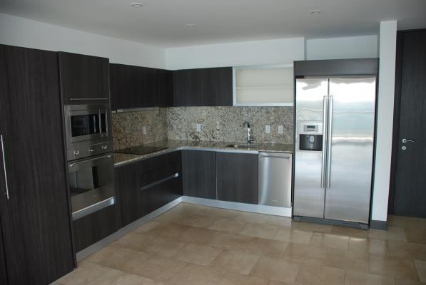 Trump Tower, Área Metropolitana