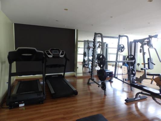 Vista Balboa, Avenida Balboa