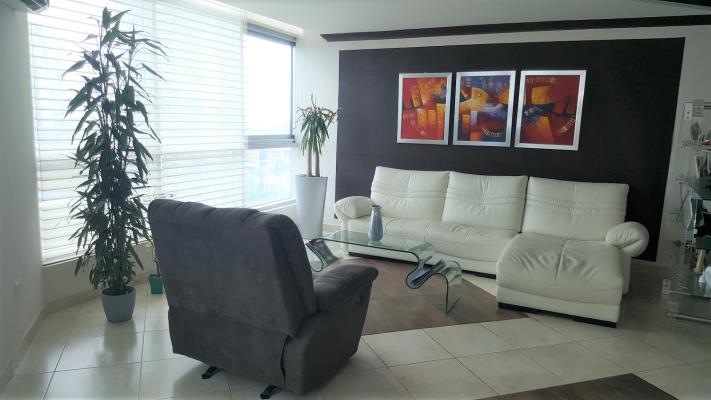 Riverside, Área Metropolitana