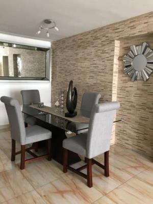 Victoria Tower , Área Metropolitana