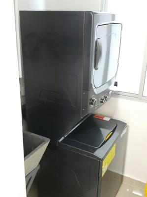 Coral tower, Parque Lefevre