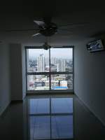 Coral tower Parque Lefevre, Panamá