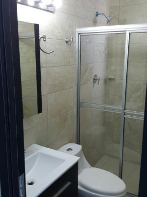 Coral tower, Parque Lefevre