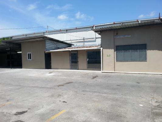 , Terreno en alquiler en Parque Lefevre | P1716337