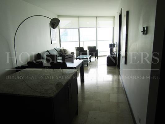 Trump Tower, Área Metropolitana