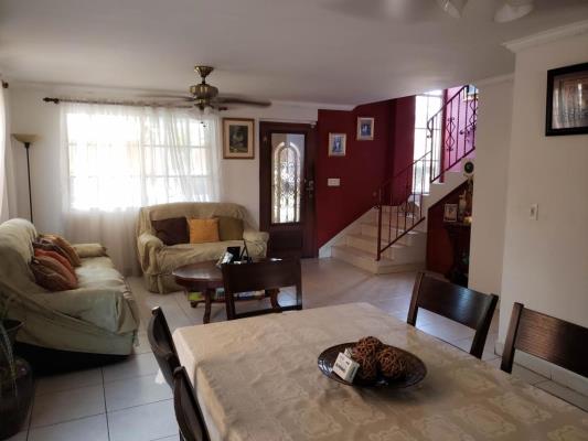 , Casa en alquiler en Betania | P1722560