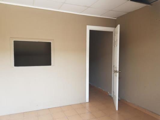 , Casa en alquiler en Parque Lefevre | P1727201