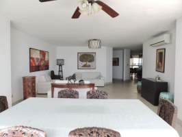 Crillon Punta Paitilla, Panamá