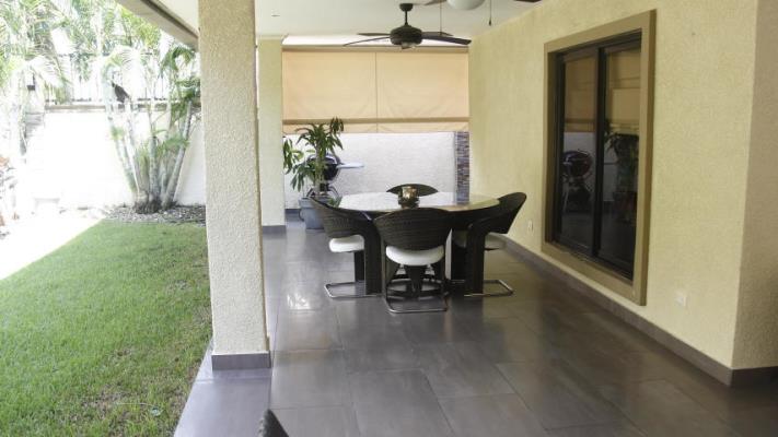 , Casa en alquiler en Ancón | P1769089