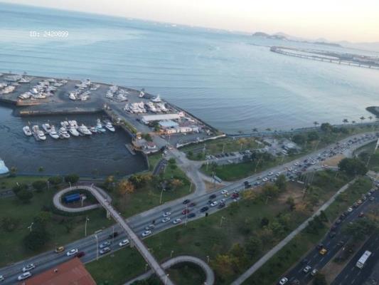 , Avenida Balboa